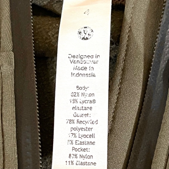 Lululemon Tech Fleece Hiking 1/4 Zip Pullover - Picture 14 of 16